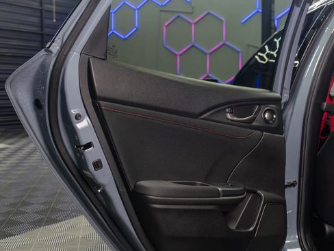 Used 2021 Honda Civic Type R image 15