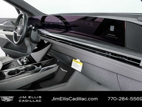New 2026 Cadillac Escalade IQL Luxury image 25