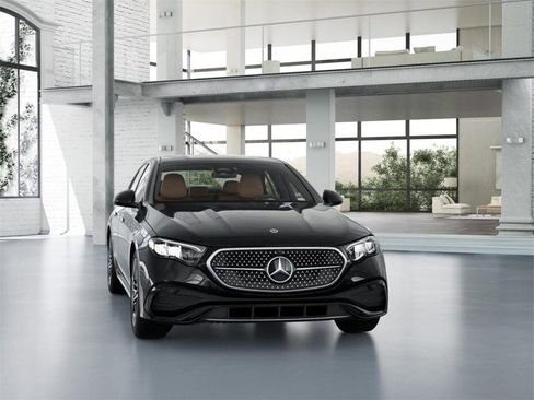 New 2026 Mercedes-Benz E 350 4MATIC Sedan image 8