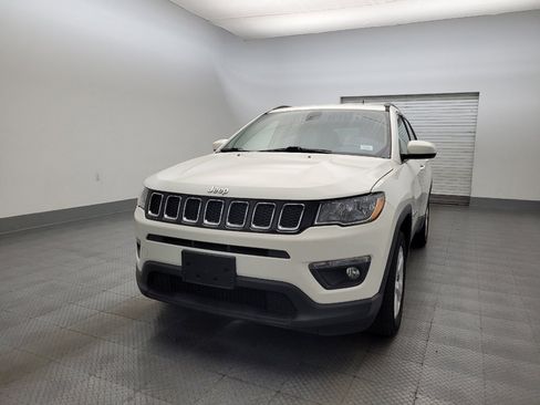 Used 2018 Jeep Compass Latitude image 15