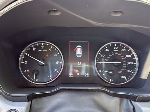 New 2025 Subaru Outback Premium image 12