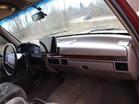 Used 1996 Ford Bronco Eddie Bauer image 14