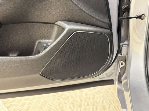 Used 2019 Honda Accord EX image 25