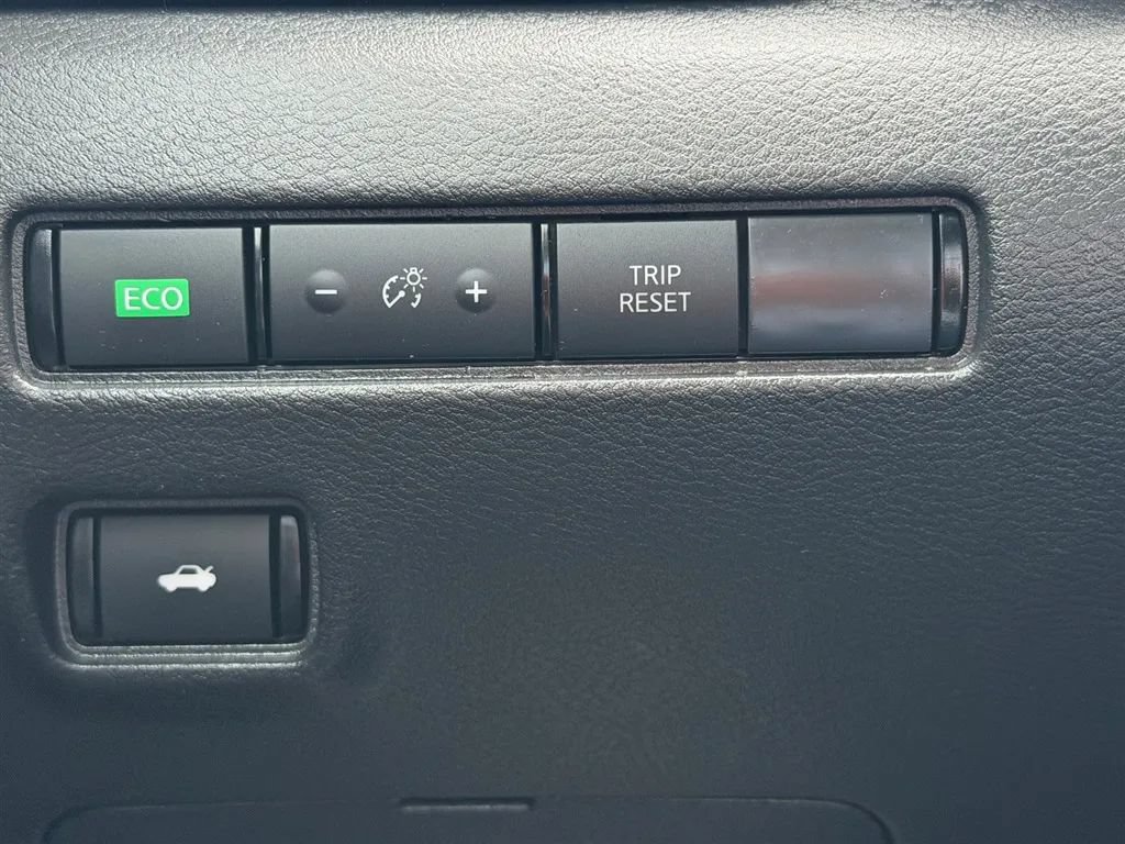 Used 2023 Nissan Sentra S FWD image 20