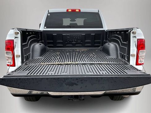 Used 2024 RAM 2500 Big Horn AWD/4WD image 7