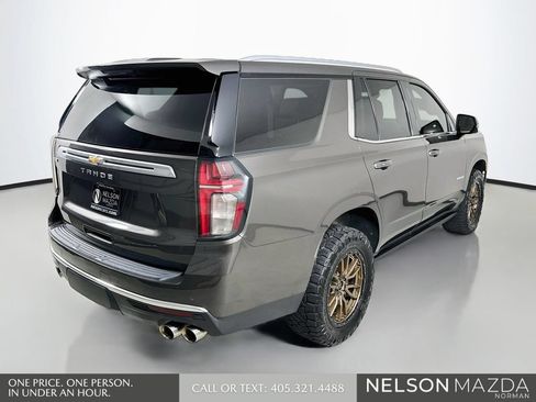 Used 2021 Chevrolet Tahoe High Country w/ Premium Package AWD/4WD image 6