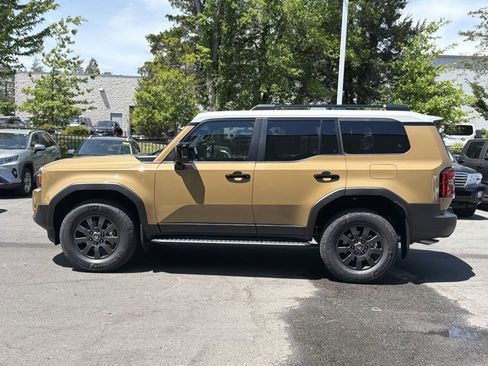 New 2026 Toyota Land Cruiser AWD/4WD image 8