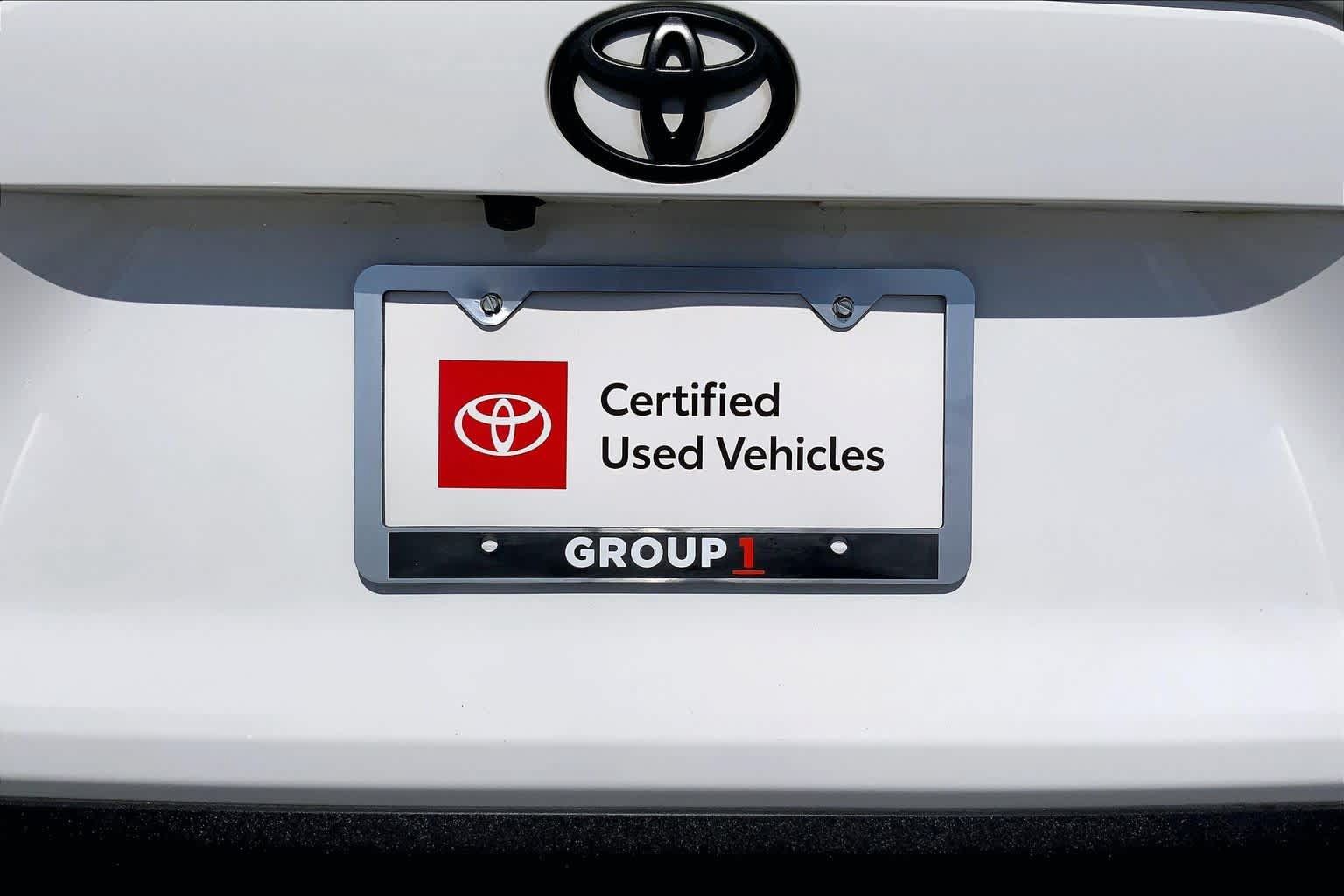 Used 2023 Toyota RAV4 LE FWD image 10