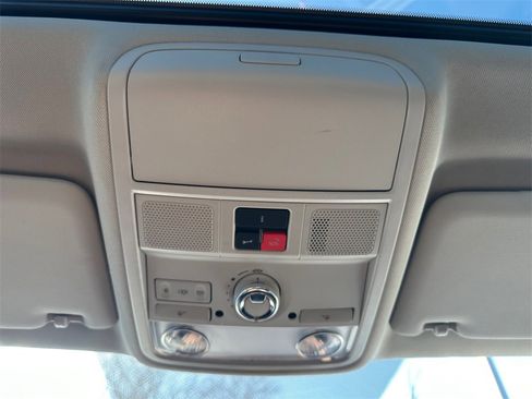 Used 2018 Volkswagen Passat 2.0T SE image 27