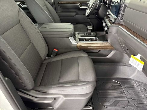 New 2026 GMC Sierra 1500 Elevation image 22