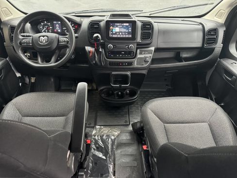 Used 2023 RAM ProMaster 2500 image 17
