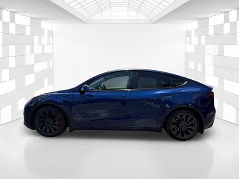 Used 2021 Tesla Model Y Performance AWD/4WD image 4