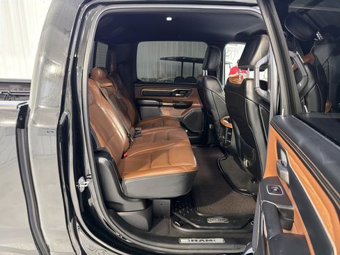 Used 2021 RAM 1500 Limited w/ Bed Utility Group image 12