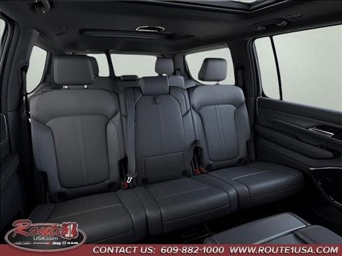 New 2026 Jeep Grand Wagoneer Limited w/ Premium Group II image 16