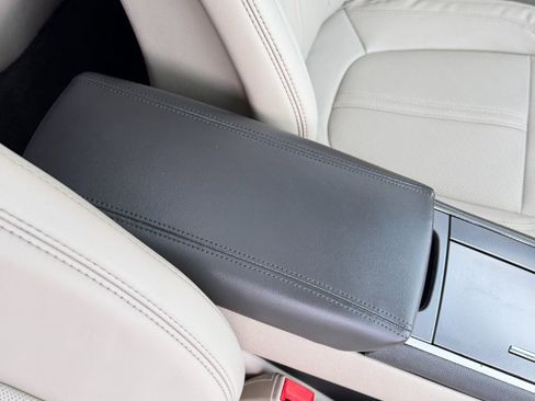 Used 2017 Lincoln MKZ Reserve w/ Climate Package image 47