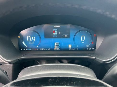 Used 2024 Ford Escape Platinum image 17