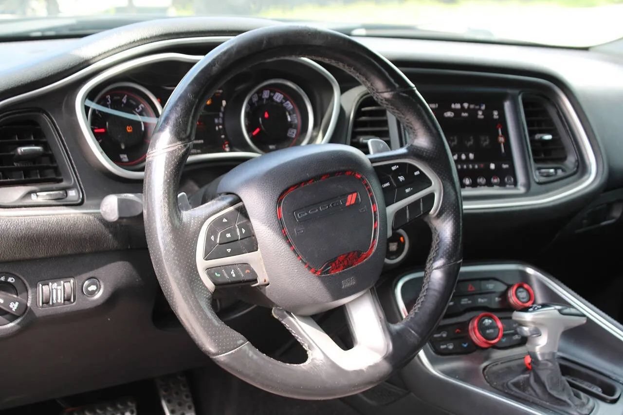 Used 2018 Dodge Challenger R/T Plus RWD image 11