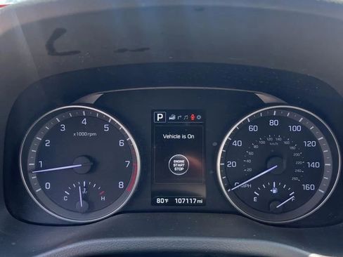 Used 2017 Hyundai Elantra Limited w/ Limited Tech Package 04 FWD image 30