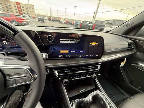 New 2026 Chevrolet Traverse High Country FWD image 19