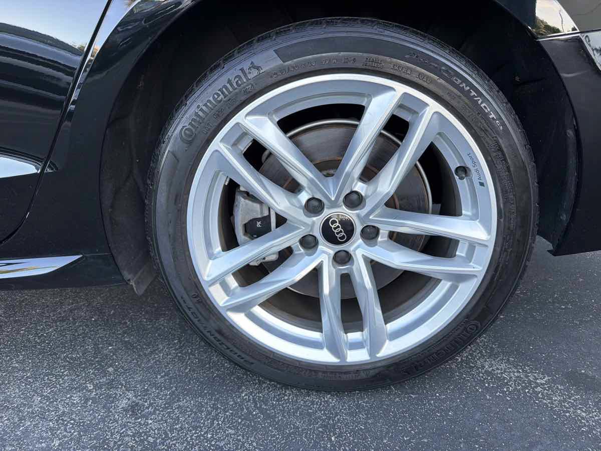 Used 2023 Audi A4 2.0T Premium AWD/4WD image 38