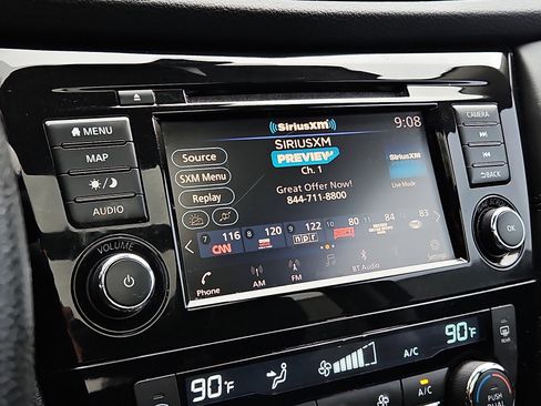 Used 2020 Nissan Rogue SL w/ Premium Package image 18