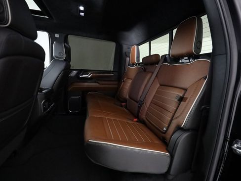 Used 2024 GMC Sierra 3500 Denali Ultimate image 14