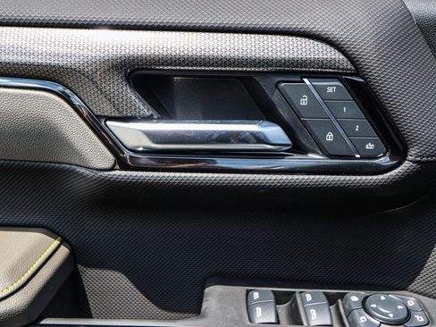 New 2025 Chevrolet Silverado 1500 ZR2 w/ Technology Package image 52