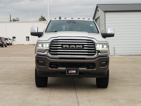 Used 2024 RAM 2500 Limited w/ Safety Group AWD/4WD image 2
