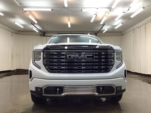 New 2026 GMC Sierra 1500 Denali Ultimate image 14
