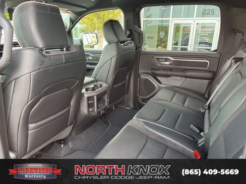 New 2026 RAM 1500 Laramie AWD/4WD image 15