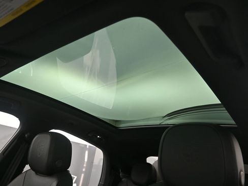 New 2026 Porsche Cayenne image 27