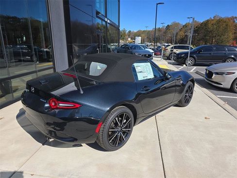 New 2025 MAZDA MX-5 Miata Grand Touring image 3
