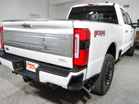 Used 2024 Ford F250 Platinum image 7