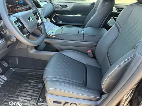 New 2026 INFINITI QX80 Autograph image 12