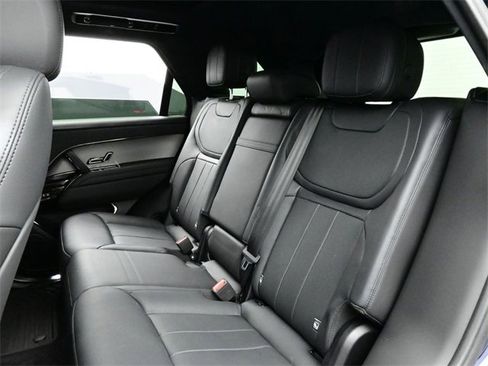 Used 2023 Land Rover Range Rover Sport SE Dynamic image 13