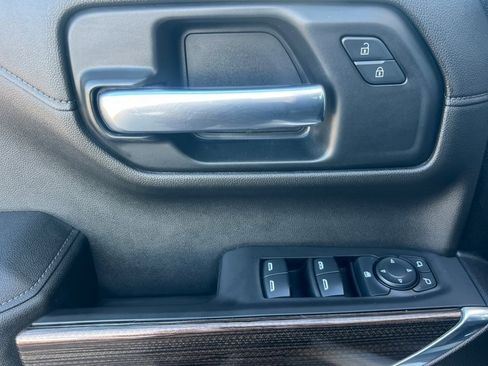 Used 2021 Chevrolet Silverado 1500 LT w/ Work Truck Package image 8