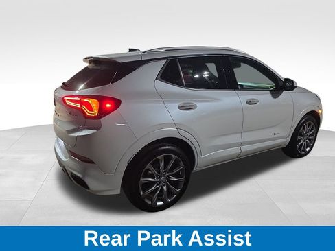 Used 2024 Buick Encore GX Avenir w/ Avenir Technology Package image 6