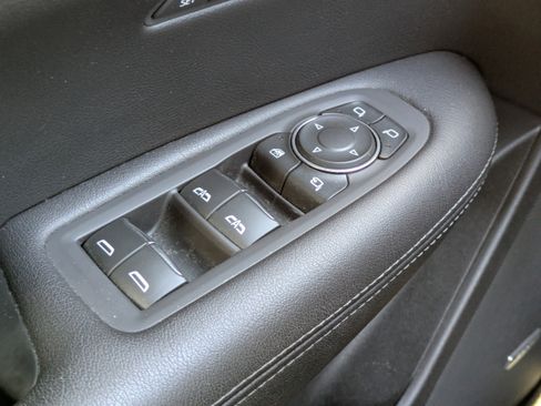 Used 2021 Cadillac XT5 Premium Luxury image 21