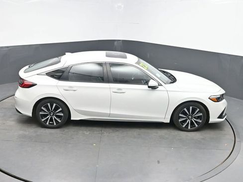 Used 2023 Honda Civic EX-L image 29
