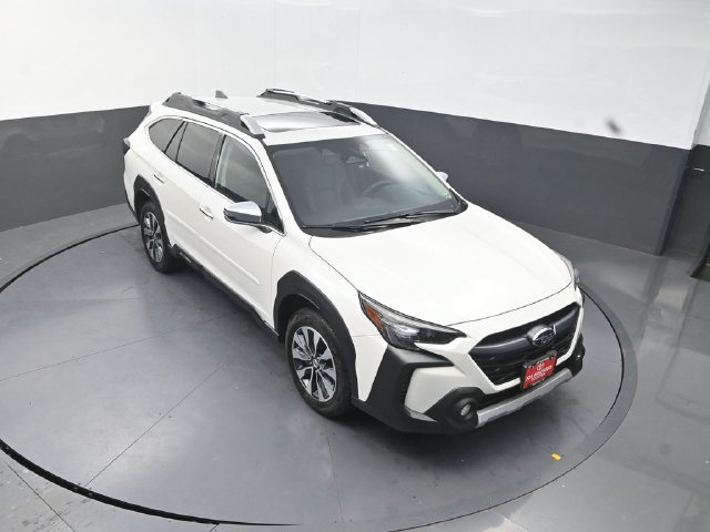 Used 2025 Subaru Outback Touring XT AWD/4WD image 23