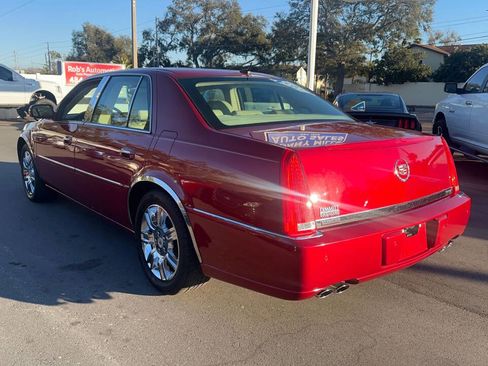 Used 2008 Cadillac DTS Performance w/ Platinum Edition image 11