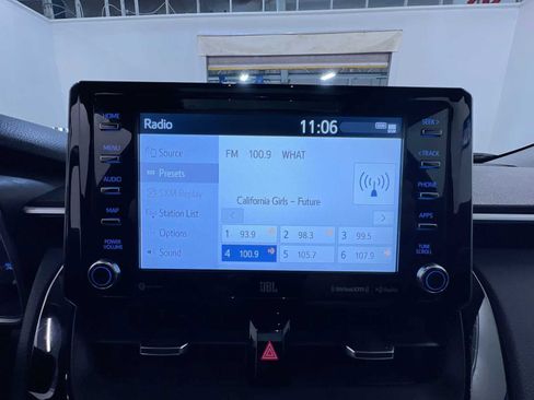 Used 2022 Toyota Corolla Cross XLE w/ Convenience Package AWD/4WD image 26