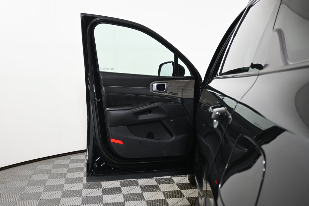 Used 2023 Kia Sorento SX Prestige AWD/4WD image 30