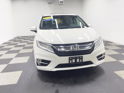 Used 2018 Honda Odyssey Elite image 7