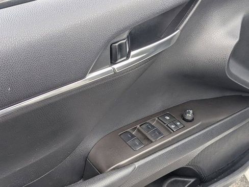 Used 2024 Toyota Camry LE image 21