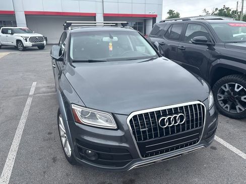 Used 2017 Audi Q5 2.0T Premium Plus w/ Technology Package AWD/4WD image 10