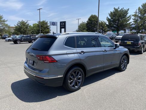 Certified 2023 Volkswagen Tiguan SE AWD/4WD image 53