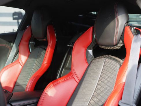 Used 2022 Chevrolet Corvette Stingray Premium Cpe w/ Z51 Performance Package RWD image 14