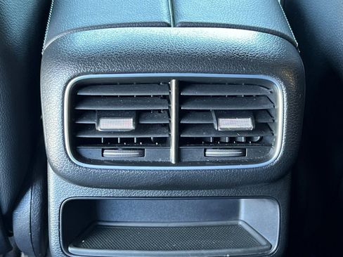 Used 2022 Mercedes-Benz GLE 350 image 17