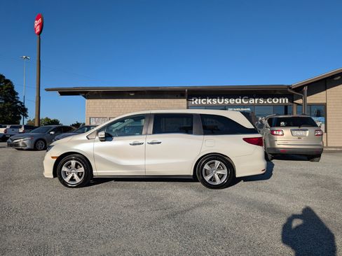 Used 2018 Honda Odyssey EX-L image 11